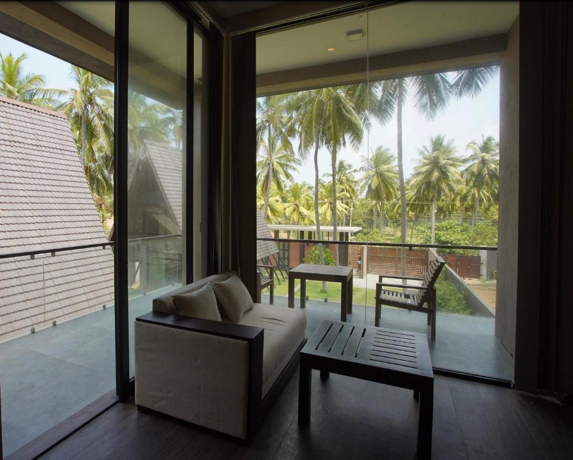 Soluna Beach Resort Marawila Exteriör bild