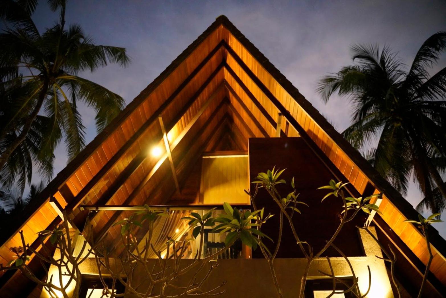 Soluna Beach Resort Marawila Exteriör bild